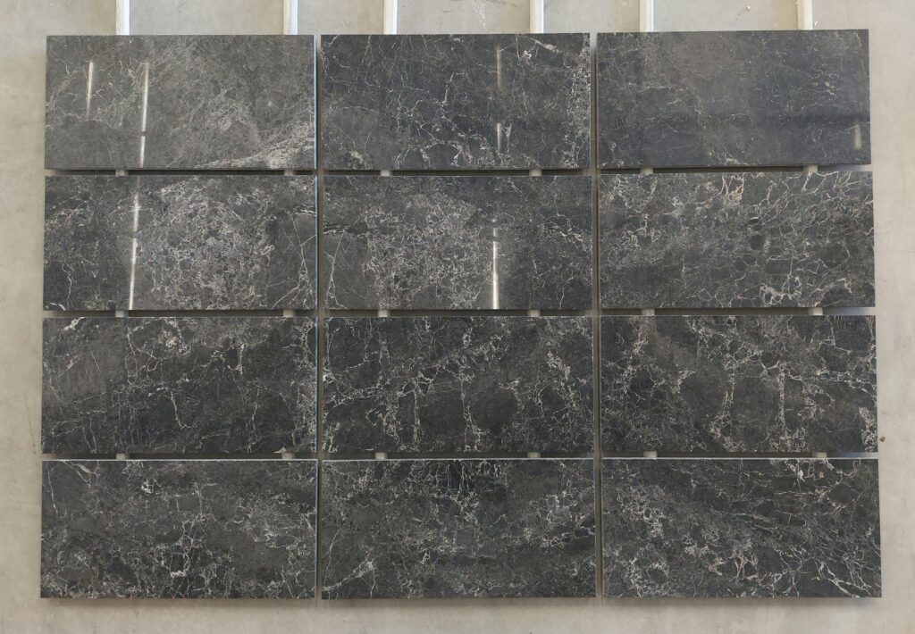 Damastas Tiles