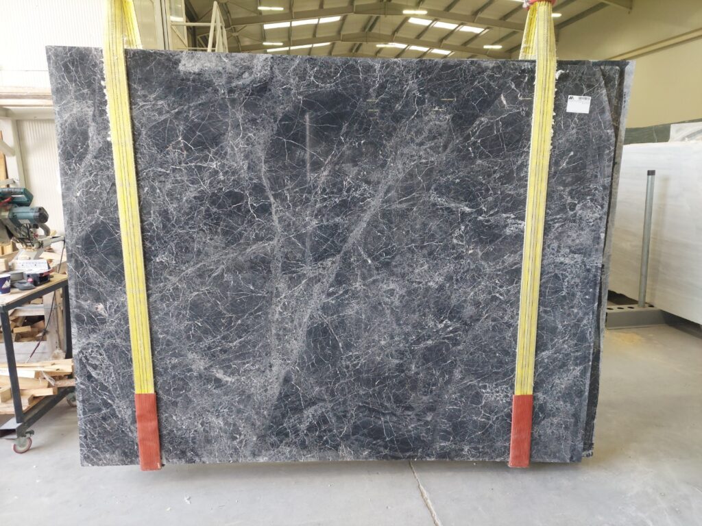 Damastas Slab