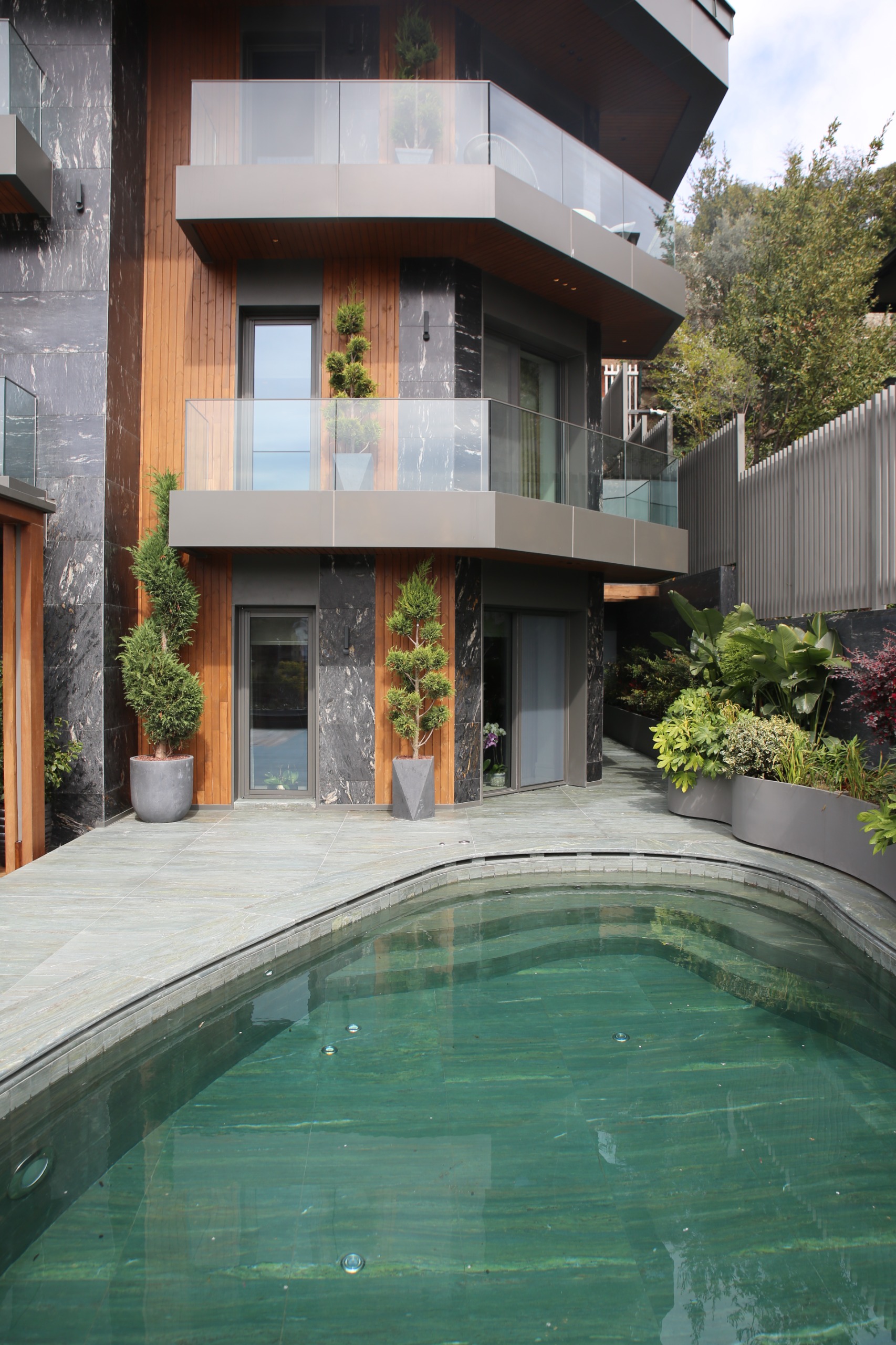 venetian green private residence project